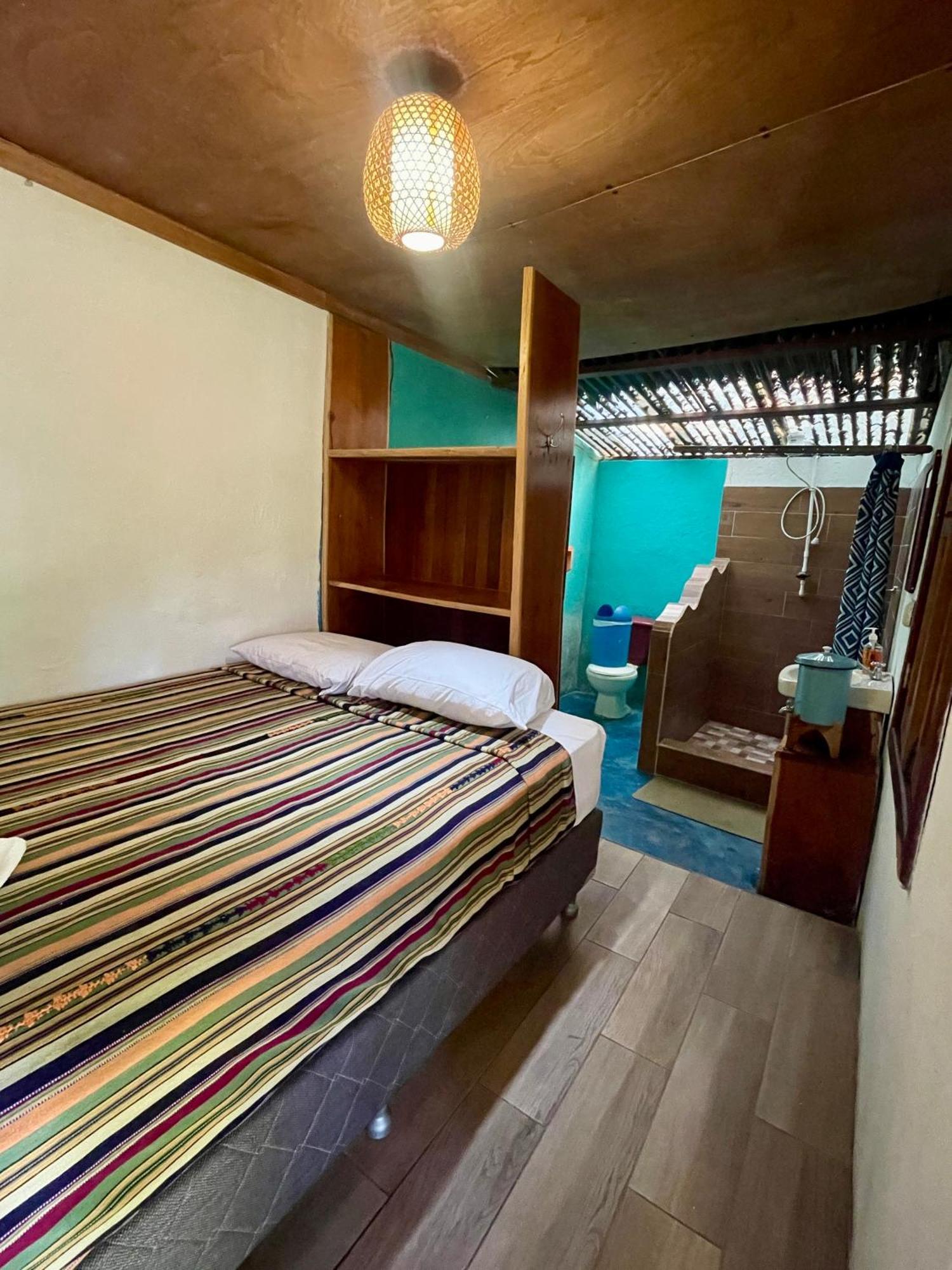 Hotel Mon Ami El Remate Luaran gambar